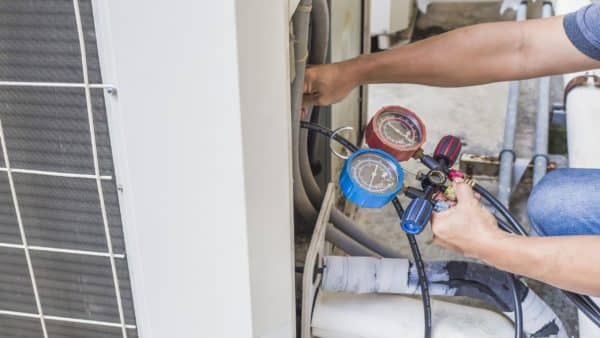 AC Refrigerant in Farmington Hills, MI